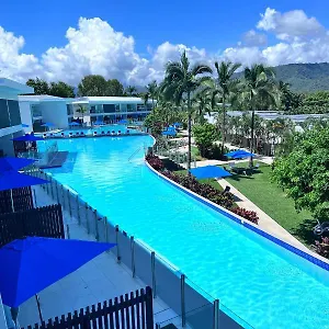Pool **** Port Douglas